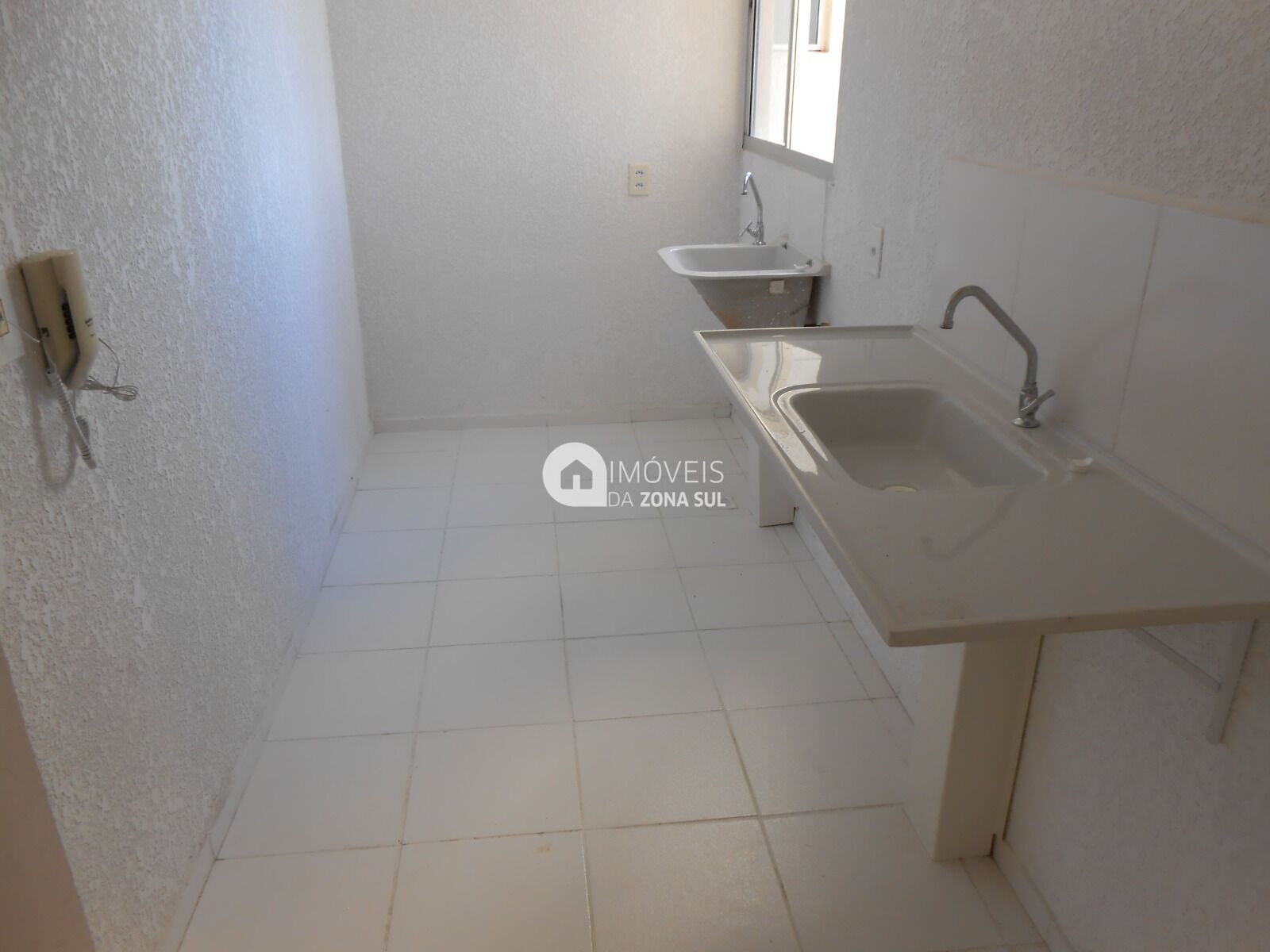 Apartamento à venda com 2 quartos, 40m² - Foto 22