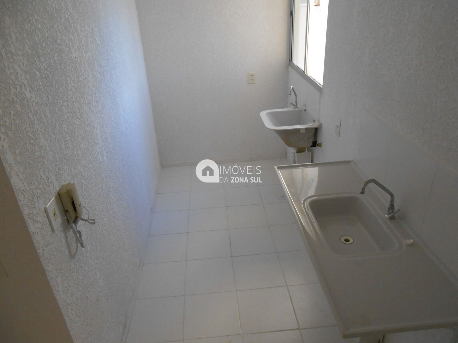 Apartamento à venda com 2 quartos, 40m² - Foto 20