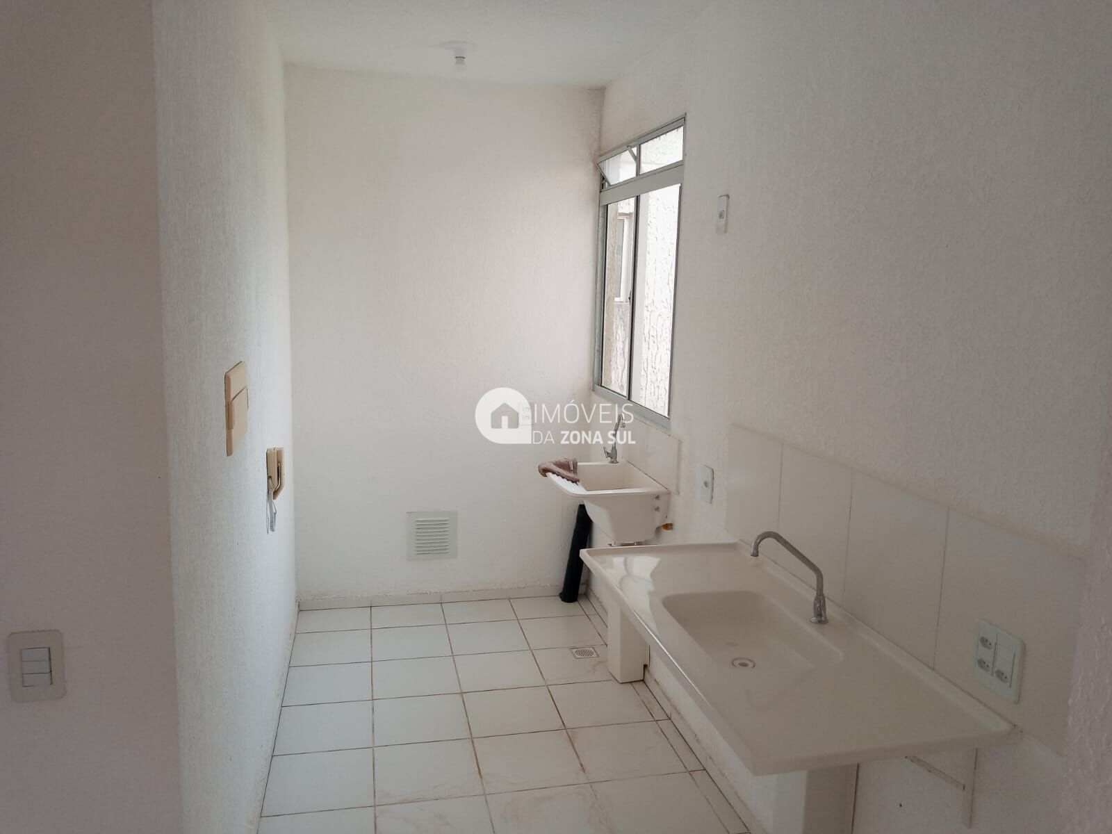 Apartamento à venda com 2 quartos, 40m² - Foto 4