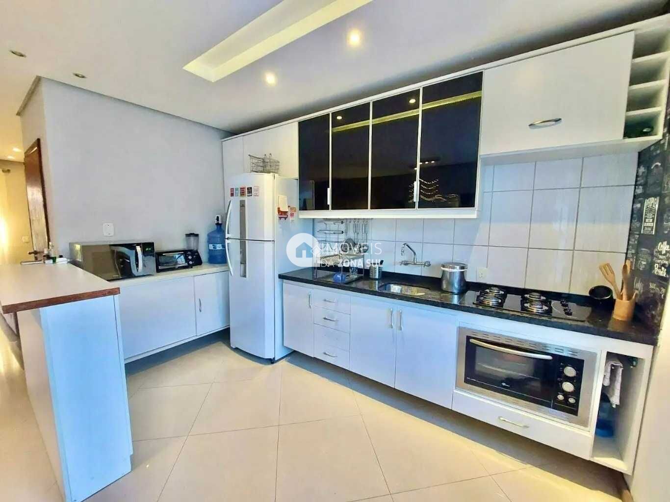 Sobrado à venda com 2 quartos, 146m² - Foto 13