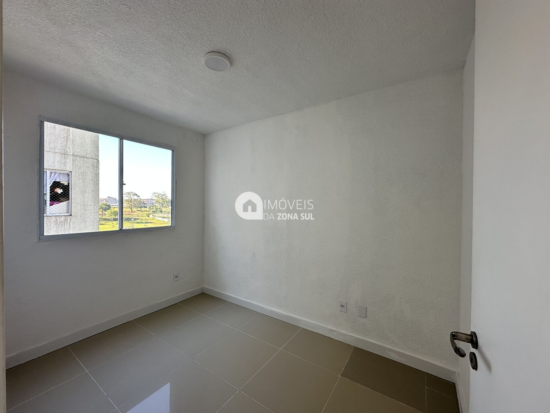 Apartamento à venda com 2 quartos, 40m² - Foto 7