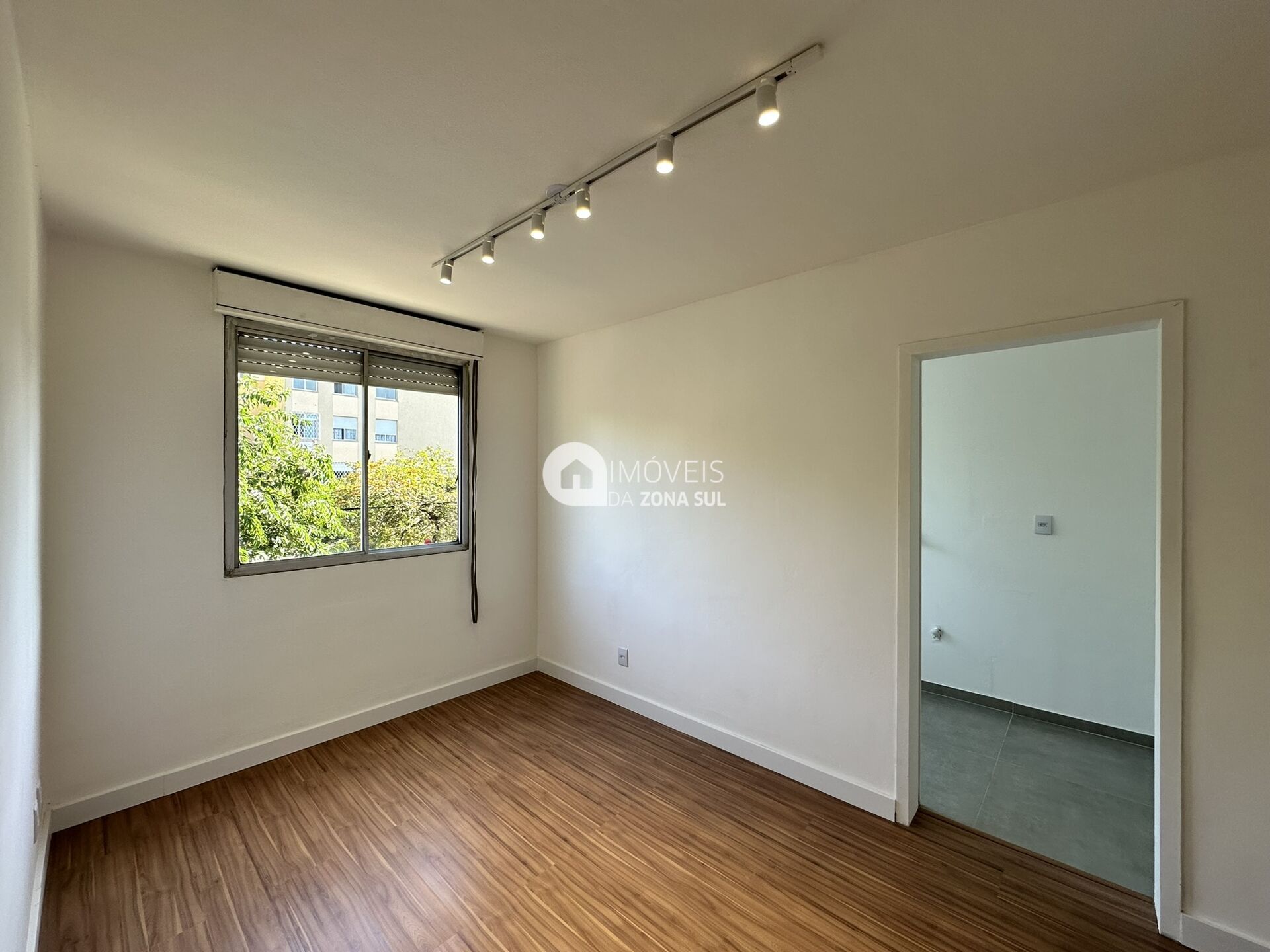 Apartamento à venda com 1 quarto, 35m² - Foto 4