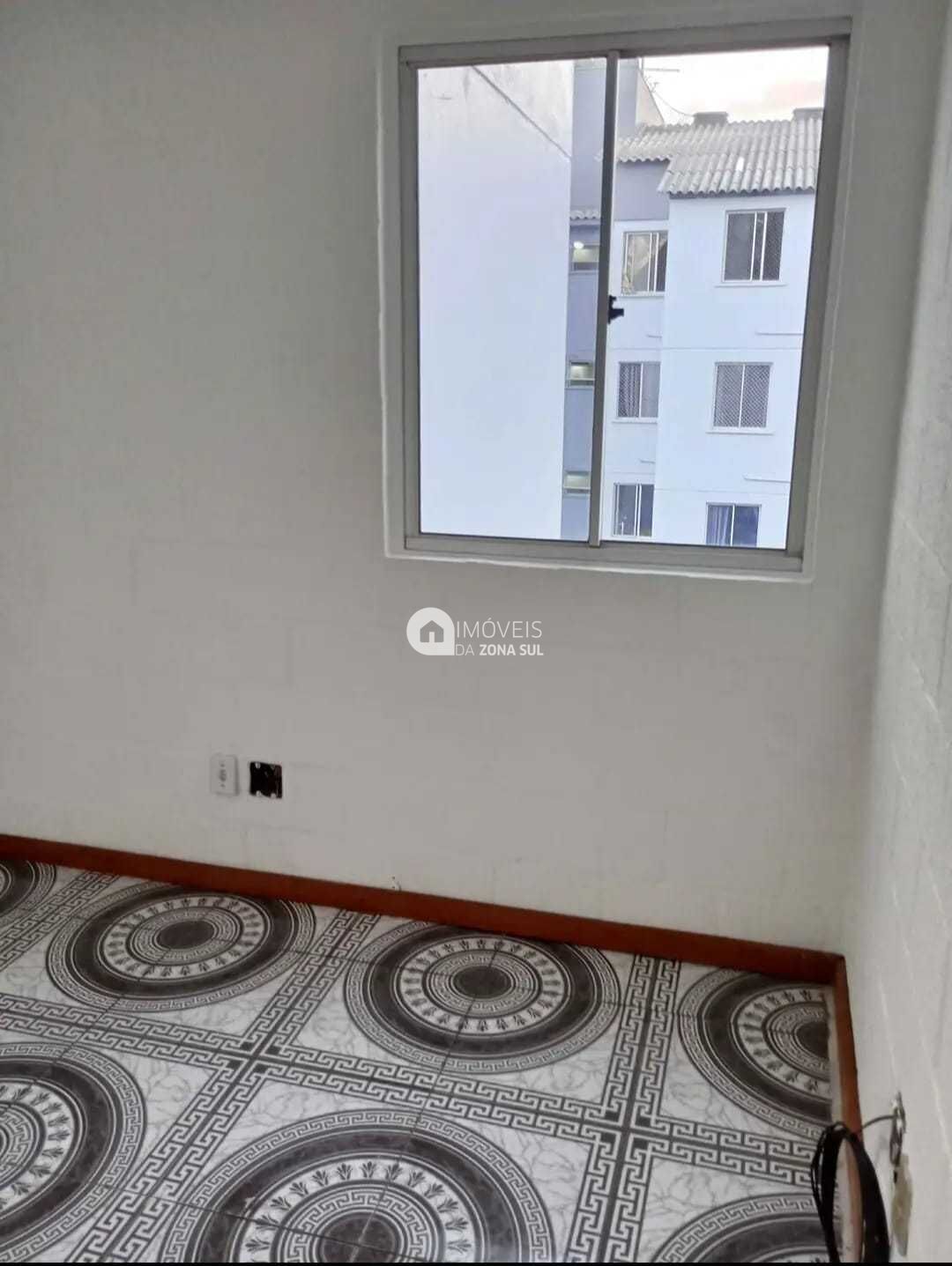 Apartamento à venda com 2 quartos, 38m² - Foto 2
