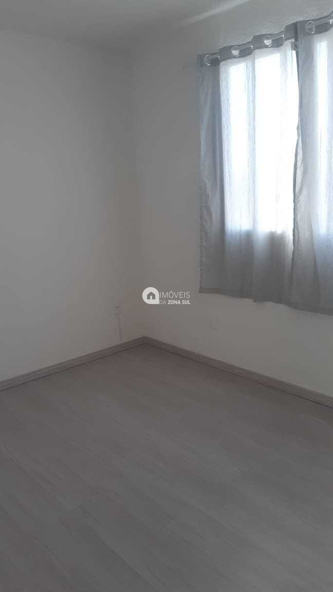 Apartamento à venda com 2 quartos, 39m² - Foto 4