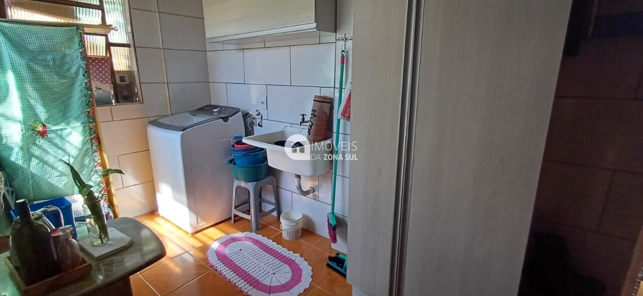 Casa à venda com 2 quartos, 120m² - Foto 18