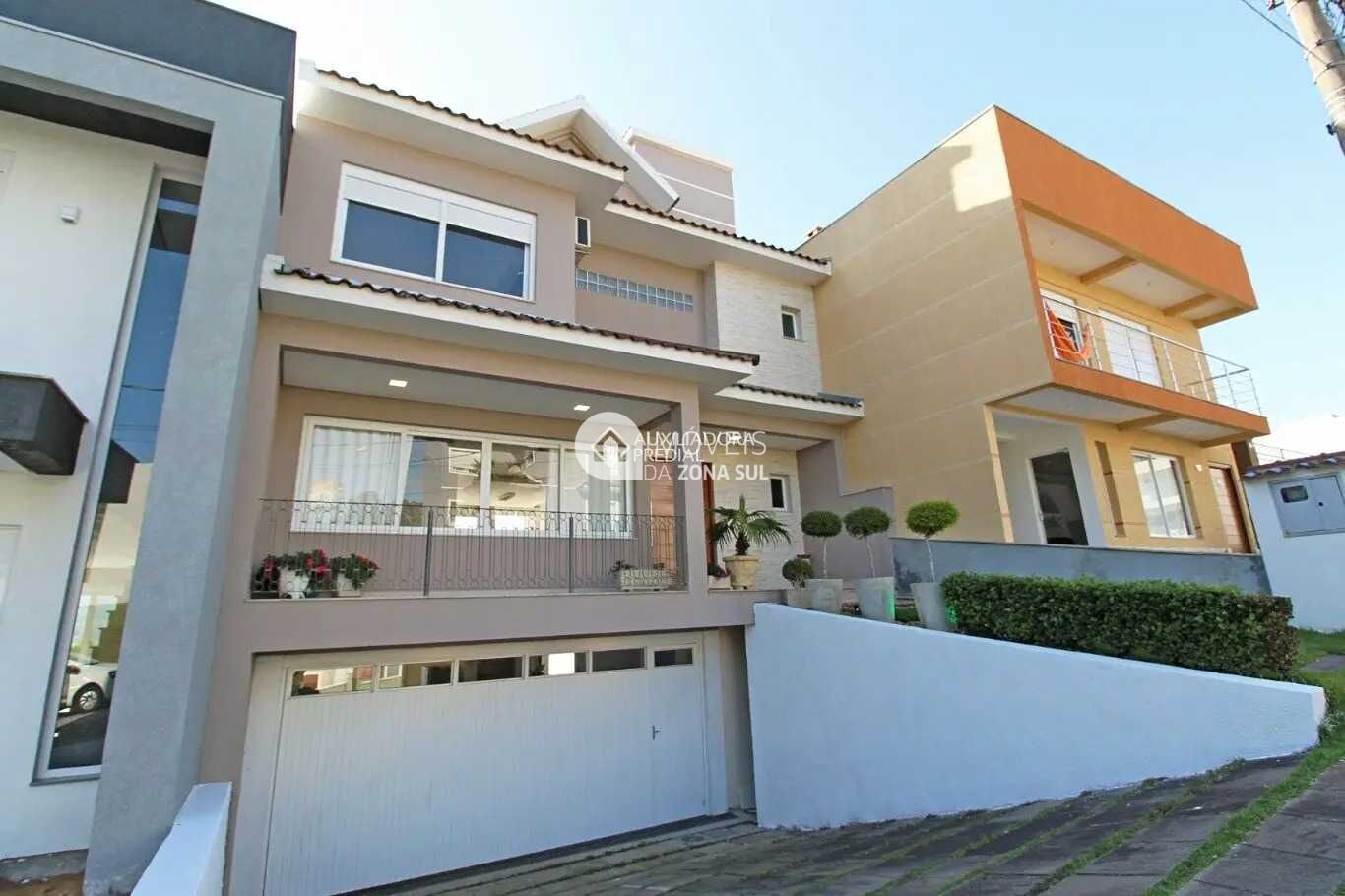 Casa à venda com 3 quartos, 305m² - Foto 2
