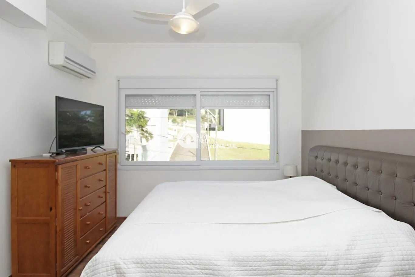 Casa à venda com 3 quartos, 305m² - Foto 29