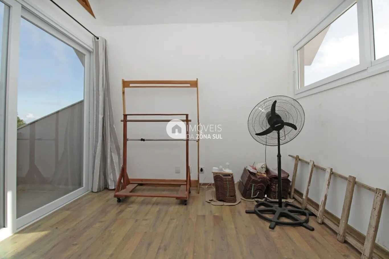 Casa à venda com 3 quartos, 305m² - Foto 42