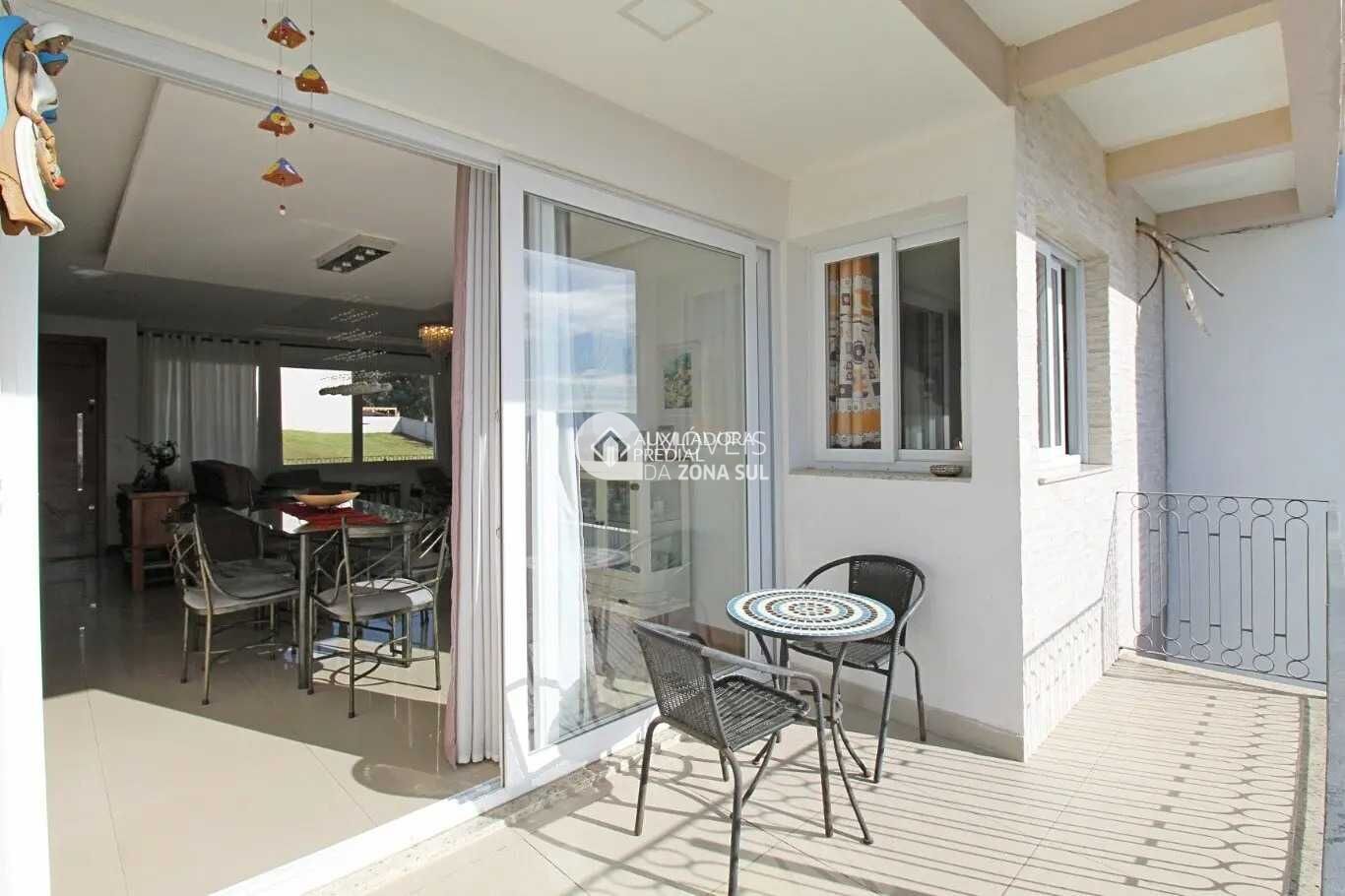 Casa à venda com 3 quartos, 305m² - Foto 10