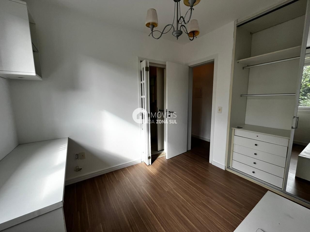 Casa de Condomínio à venda com 3 quartos, 270m² - Foto 9