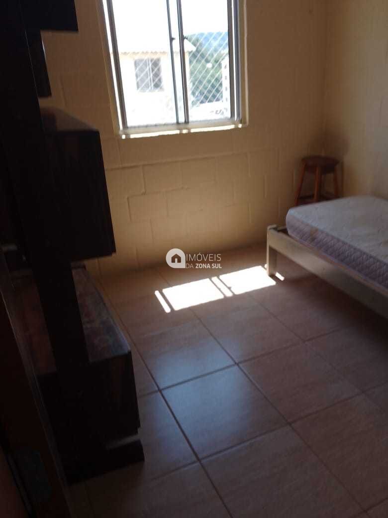 Apartamento à venda com 2 quartos, 38m² - Foto 17