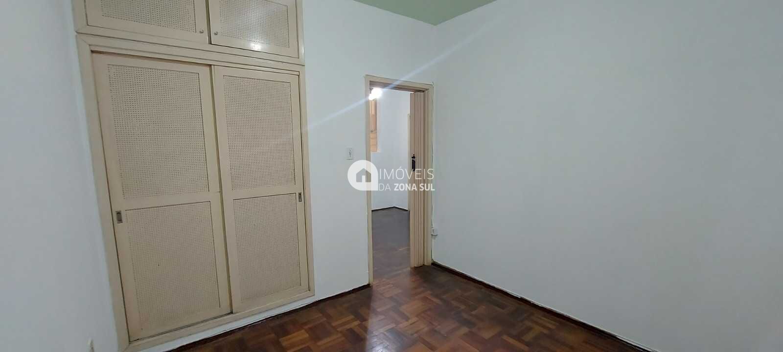 Apartamento à venda com 2 quartos, 41m² - Foto 5