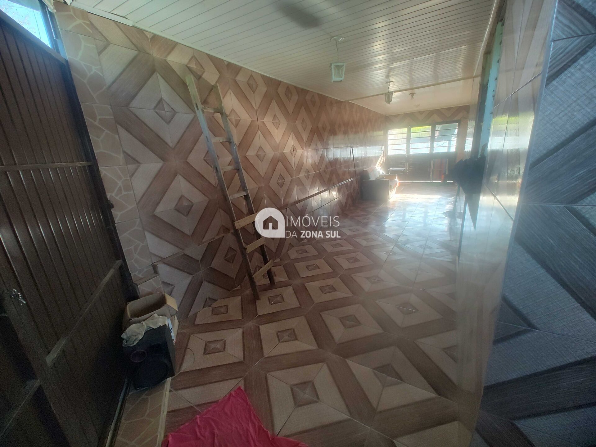 Casa à venda com 4 quartos, 150m² - Foto 2