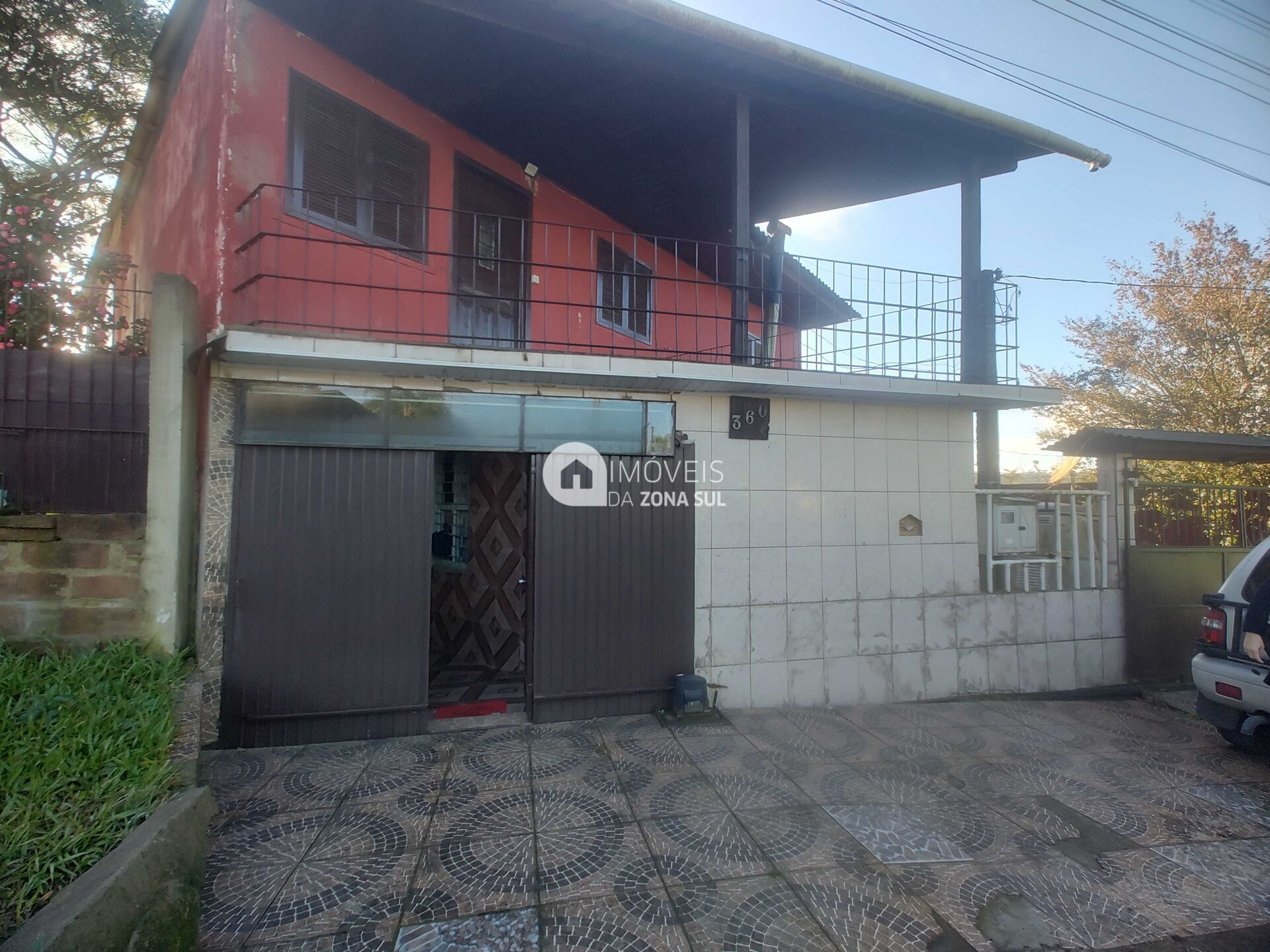 Casa à venda com 4 quartos, 150m² - Foto 1