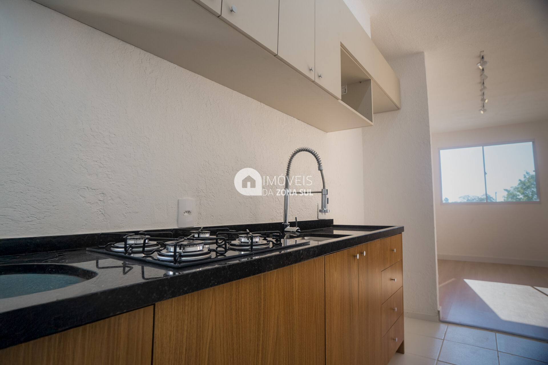 Apartamento à venda com 2 quartos, 42m² - Foto 7