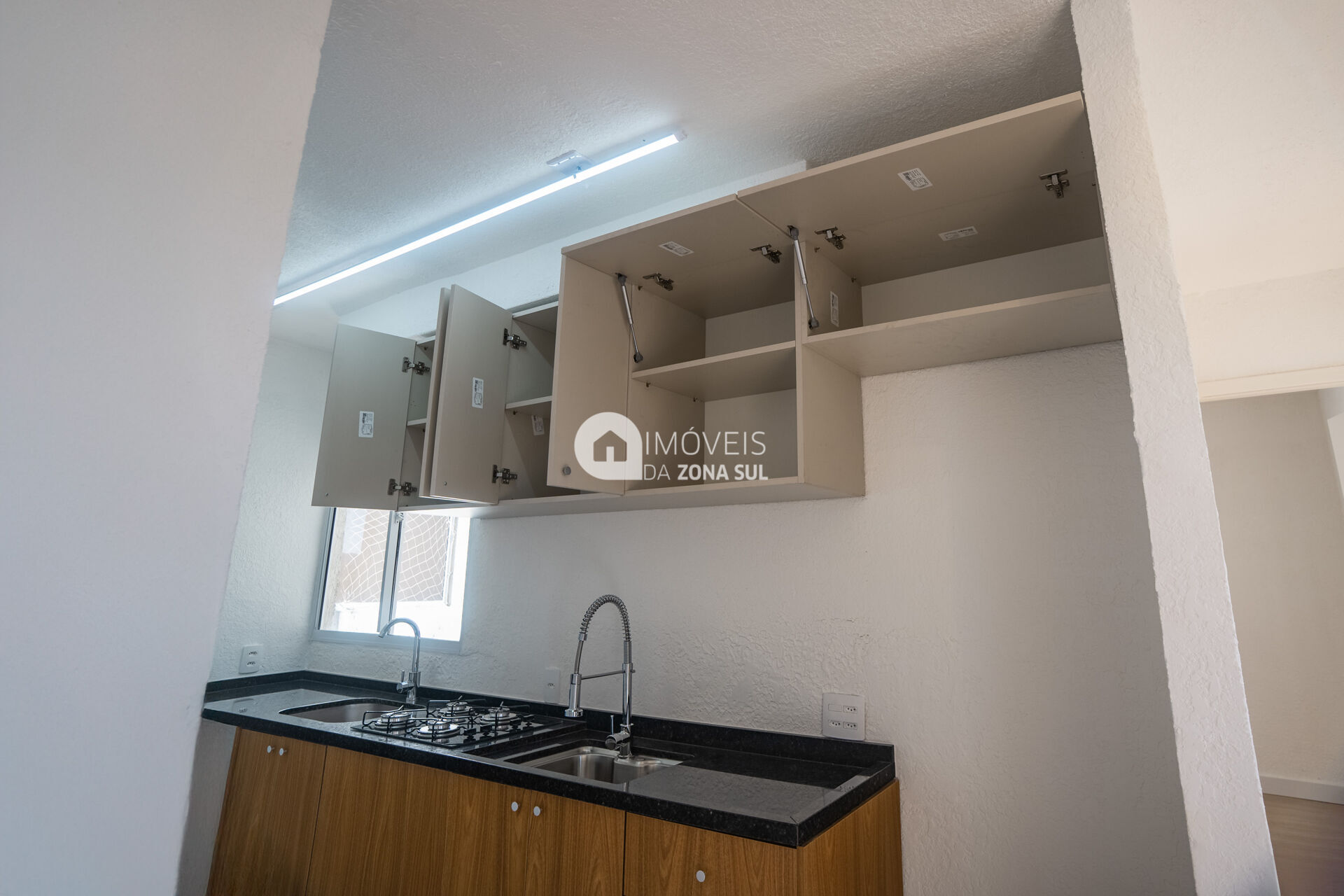 Apartamento à venda com 2 quartos, 42m² - Foto 11