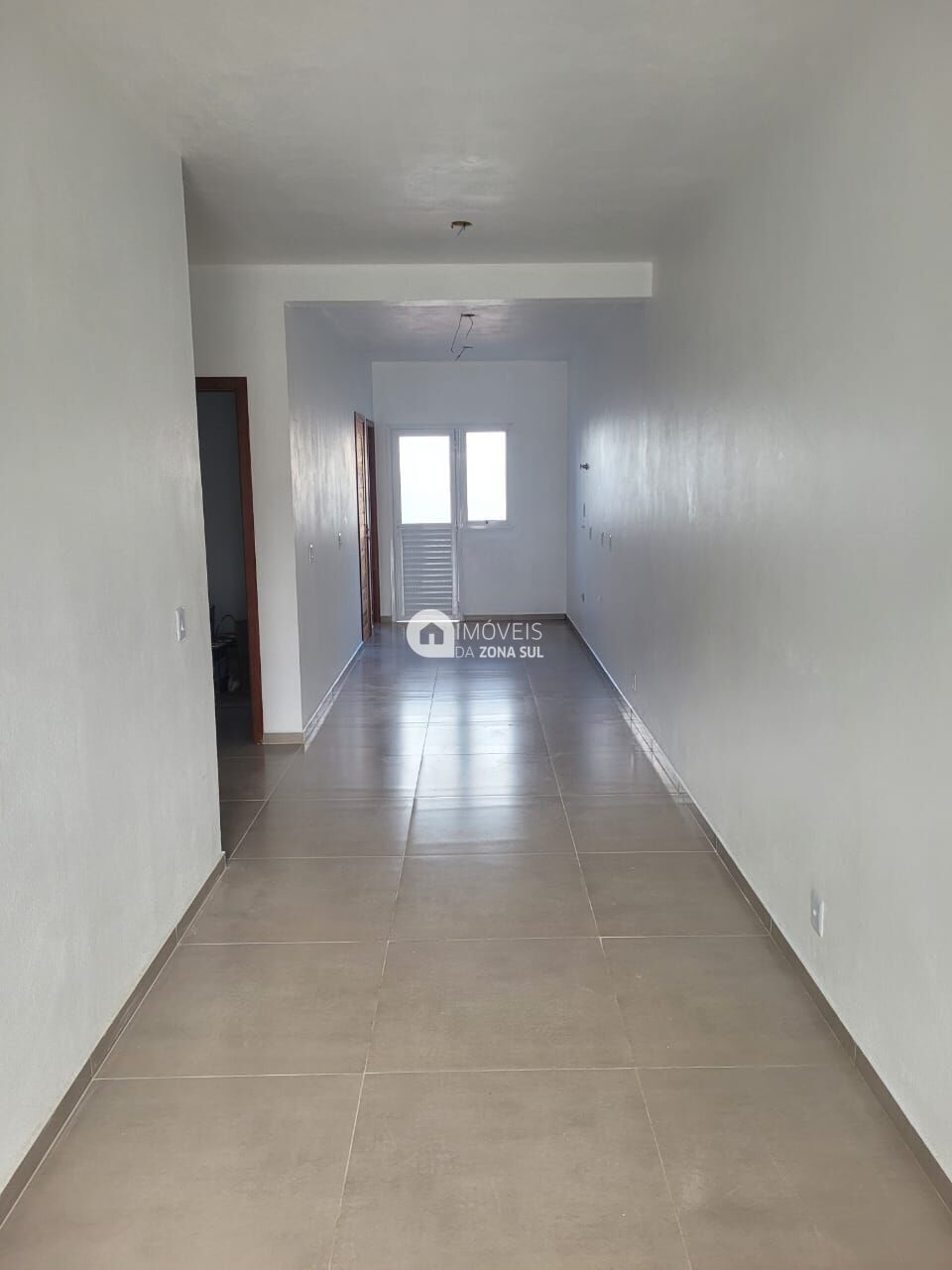 Casa para alugar com 2 quartos, 45m² - Foto 4