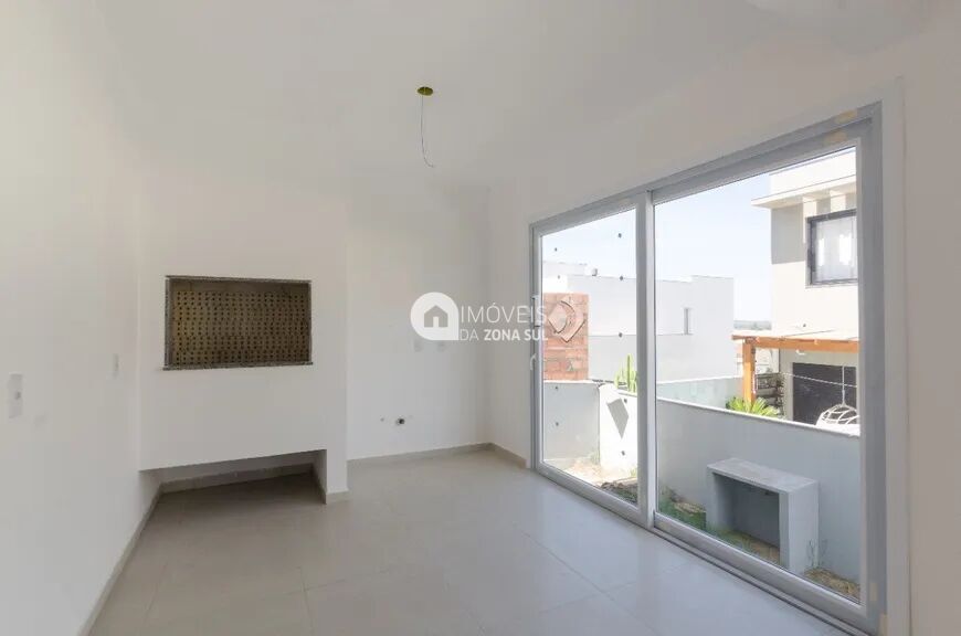 Casa à venda com 3 quartos, 225m² - Foto 8