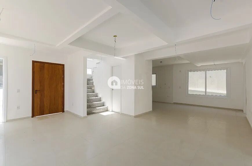 Casa à venda com 3 quartos, 225m² - Foto 4