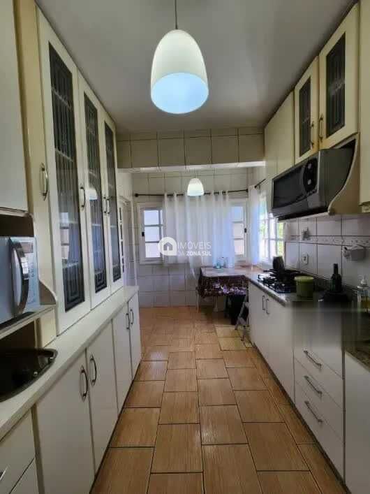 Casa à venda com 3 quartos, 177m² - Foto 6