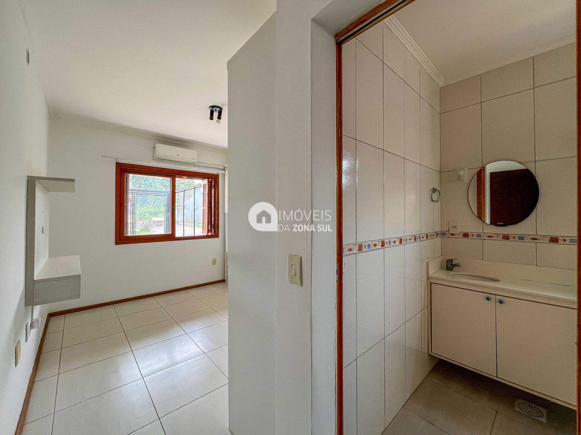 Casa à venda com 2 quartos, 70m² - Foto 7