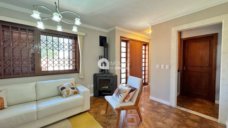 Casa à venda com 3 quartos, 290m² - Foto 7