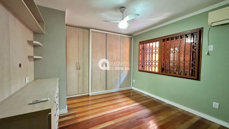 Casa à venda com 3 quartos, 290m² - Foto 15