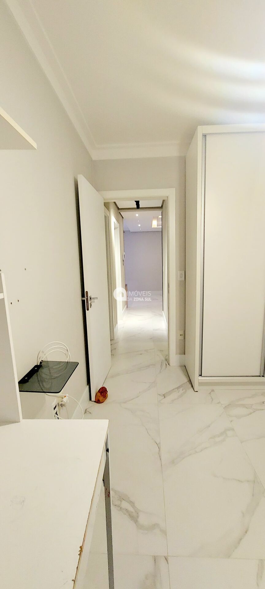 Apartamento à venda com 2 quartos, 62m² - Foto 6