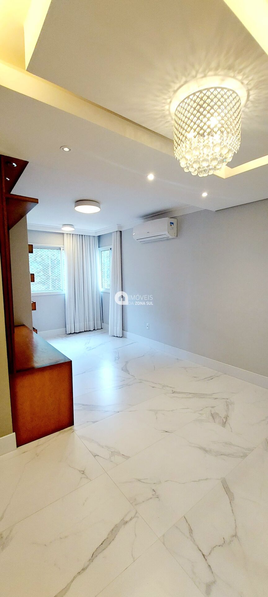 Apartamento à venda com 2 quartos, 62m² - Foto 1