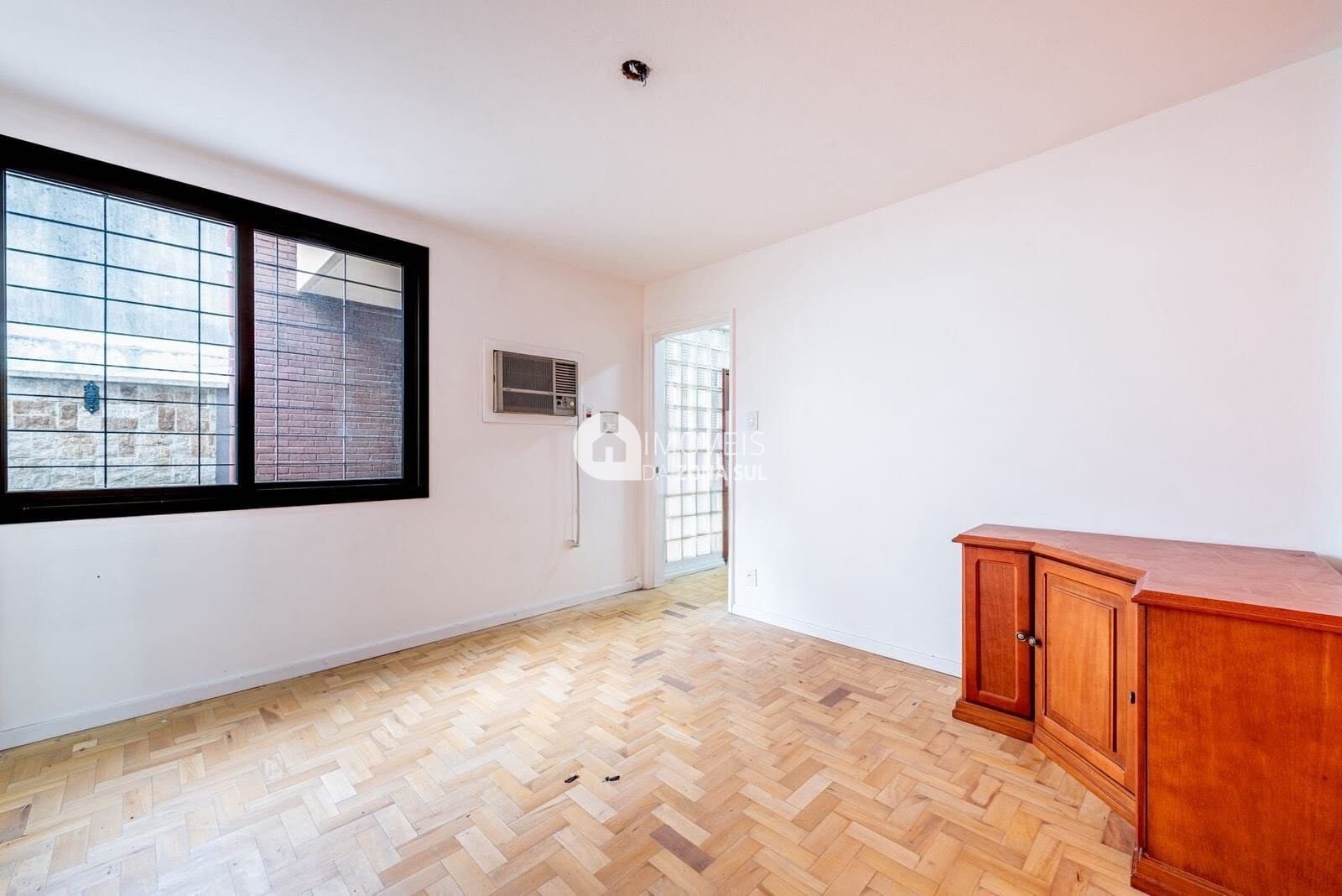 Casa, 3 quartos, 218 m² - Foto 4