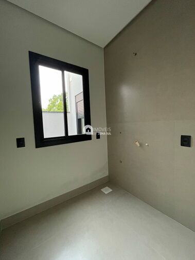 Casa à venda com 3 quartos, 100m² - Foto 17