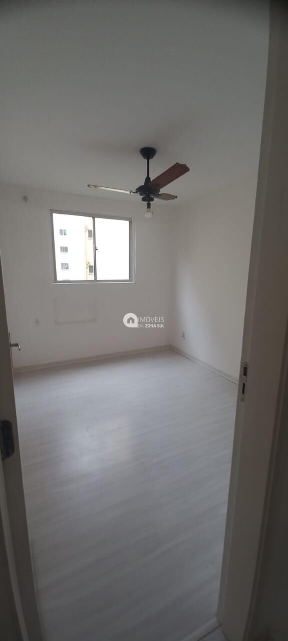 Apartamento à venda com 2 quartos, 42m² - Foto 12