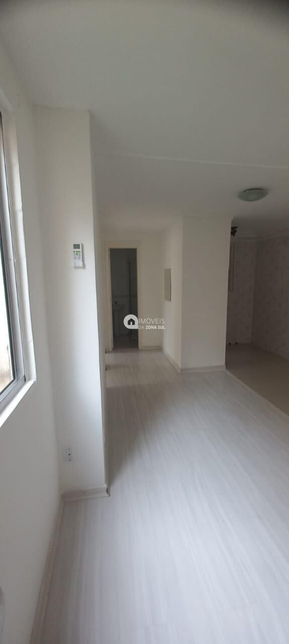 Apartamento à venda com 2 quartos, 42m² - Foto 4