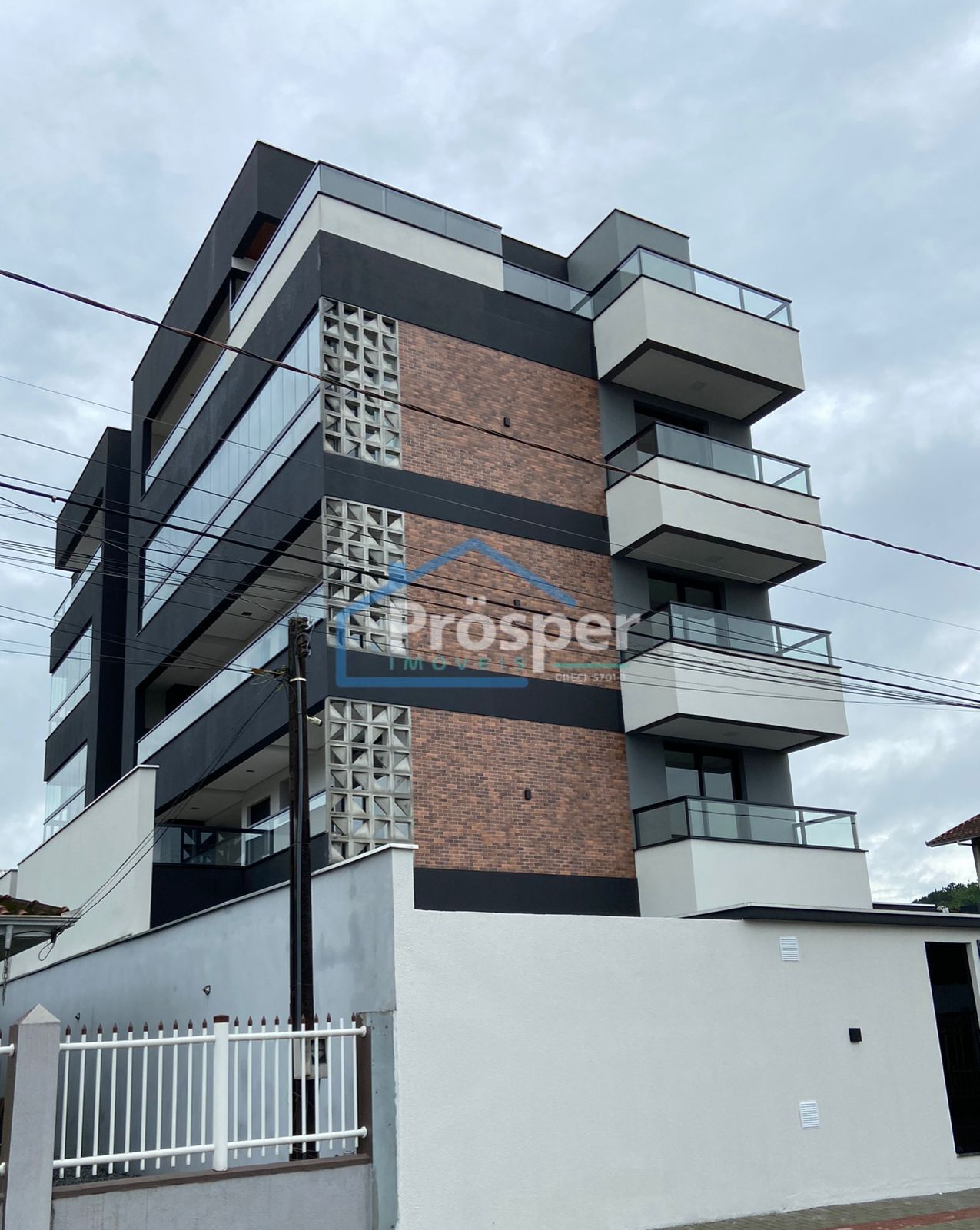 Cobertura de 3 quartos, 131m² no bairro Guanabara, em Joinville | Eu Corretor