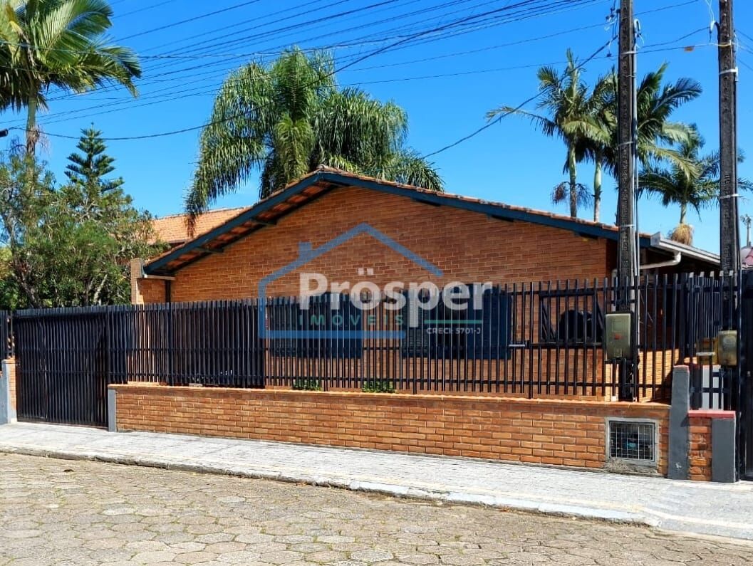 Casa de 3 quartos, 144m² no bairro Itacolomi, em Balneário Piçarras | Eu Corretor