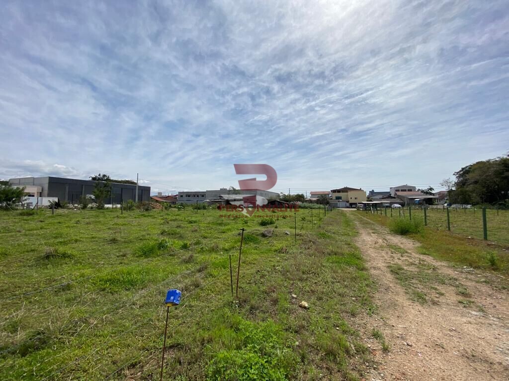 Lote/Terreno de 331m² no bairro Aririu, em Palhoça | Eu Corretor