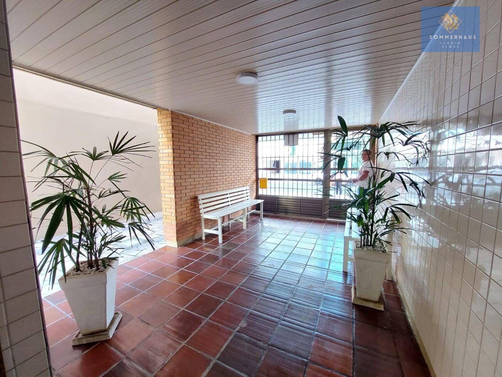 Apartamento à venda com 2 quartos, 67m² - Foto 15