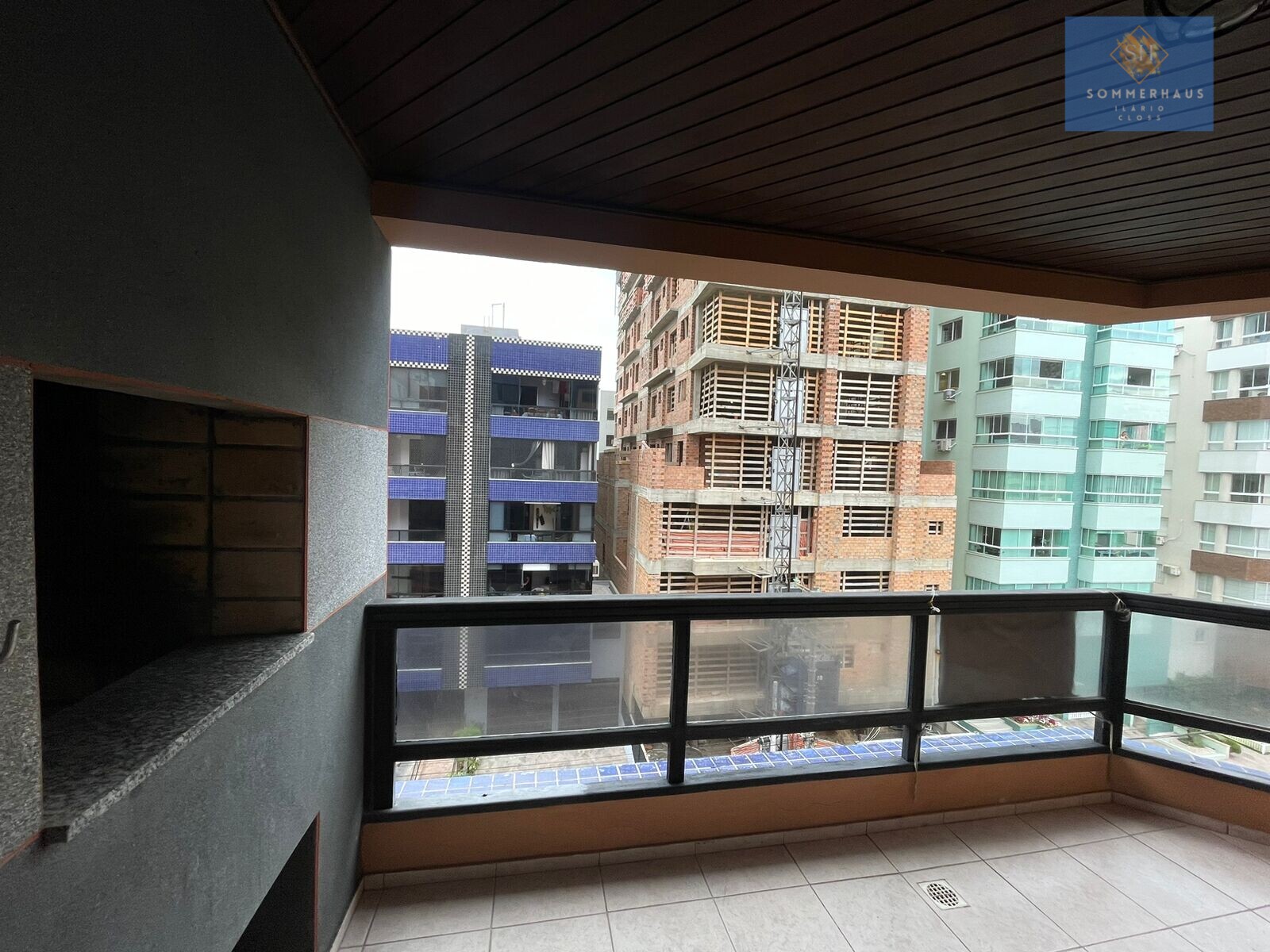 Apartamento à venda com 2 quartos, 100m² - Foto 3