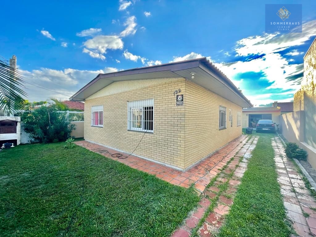 Casa à venda com 4 quartos, 85m² - Foto 1