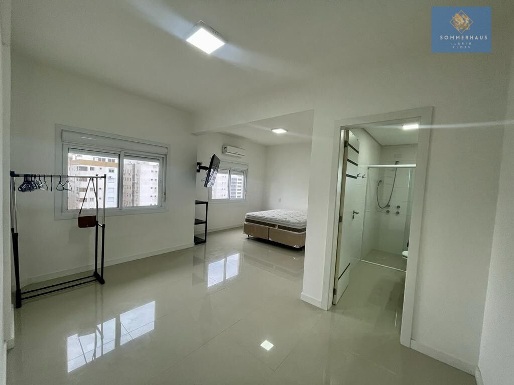 Apartamento à venda com 3 quartos, 150m² - Foto 13