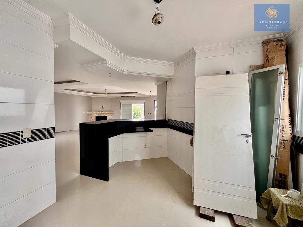 Casa à venda com 3 quartos, 165m² - Foto 14