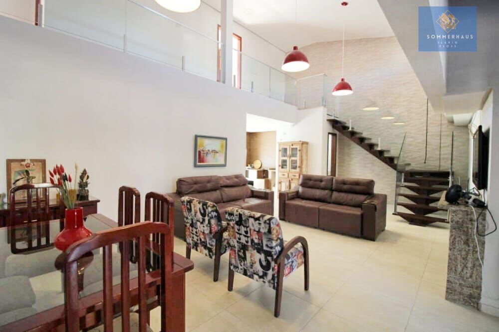 Casa à venda com 4 quartos, 250m² - Foto 12