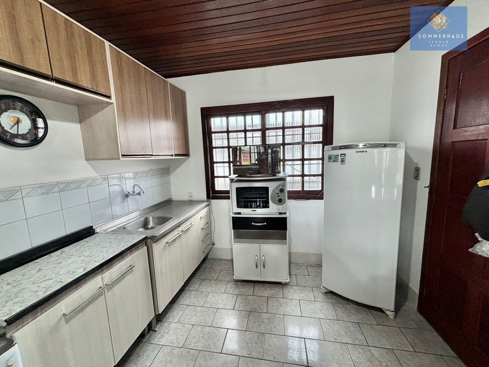 Casa à venda com 2 quartos, 150m² - Foto 12