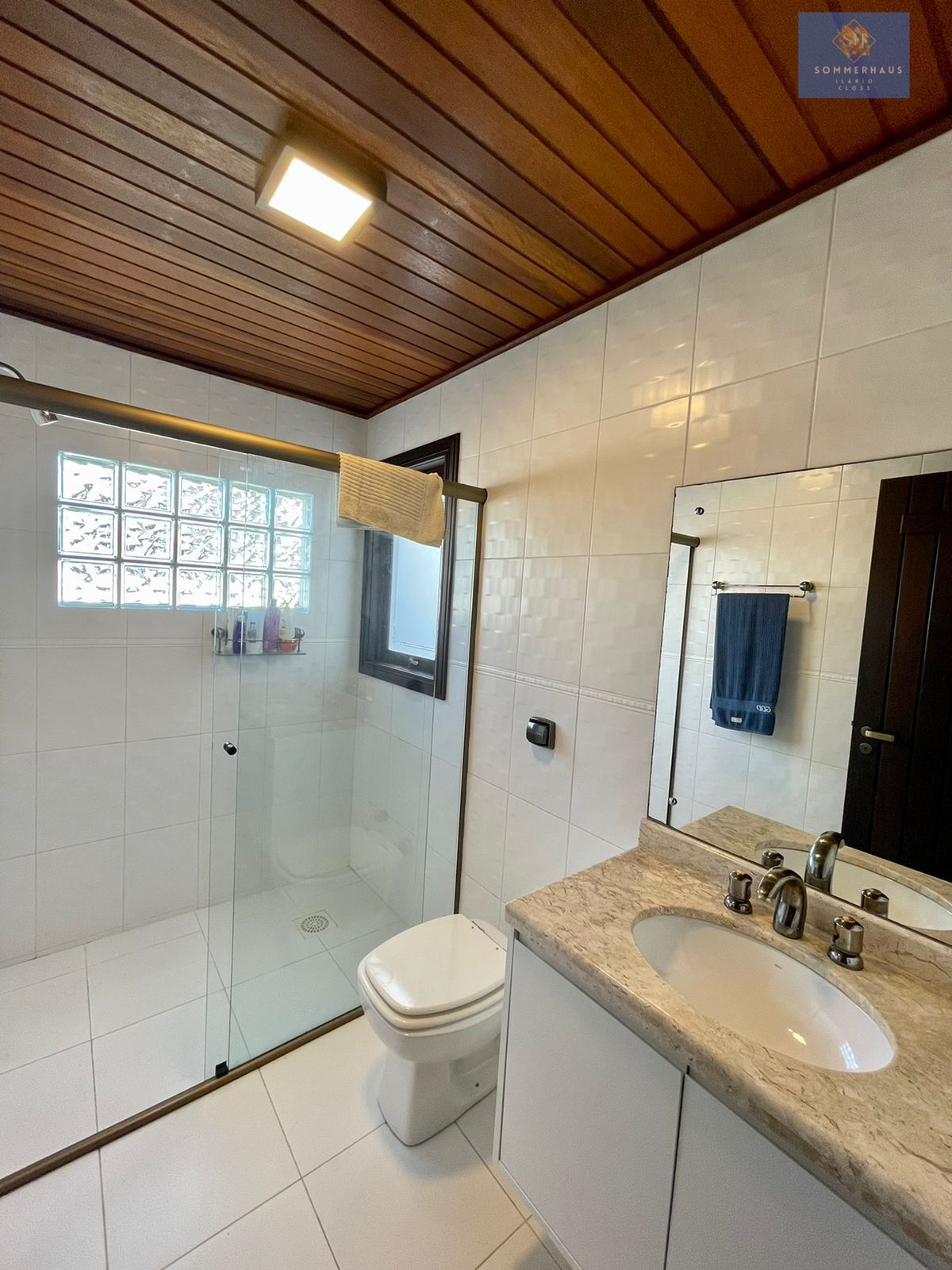 Casa de Condomínio à venda com 3 quartos, 218m² - Foto 18