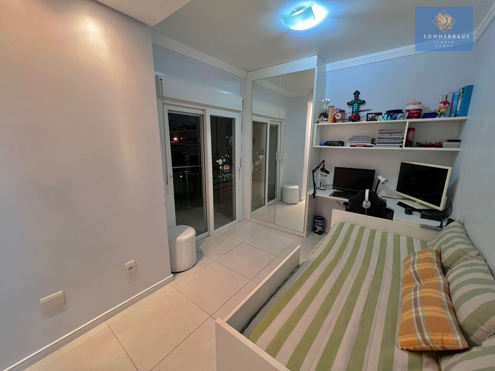 Sobrado à venda com 4 quartos, 300m² - Foto 30