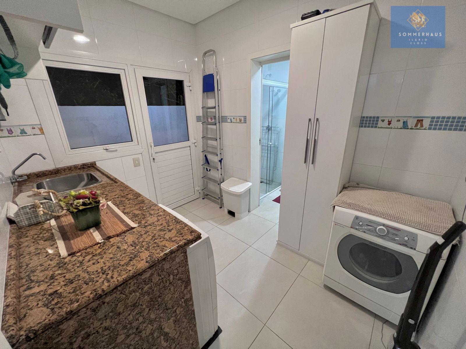 Sobrado à venda com 4 quartos, 300m² - Foto 31