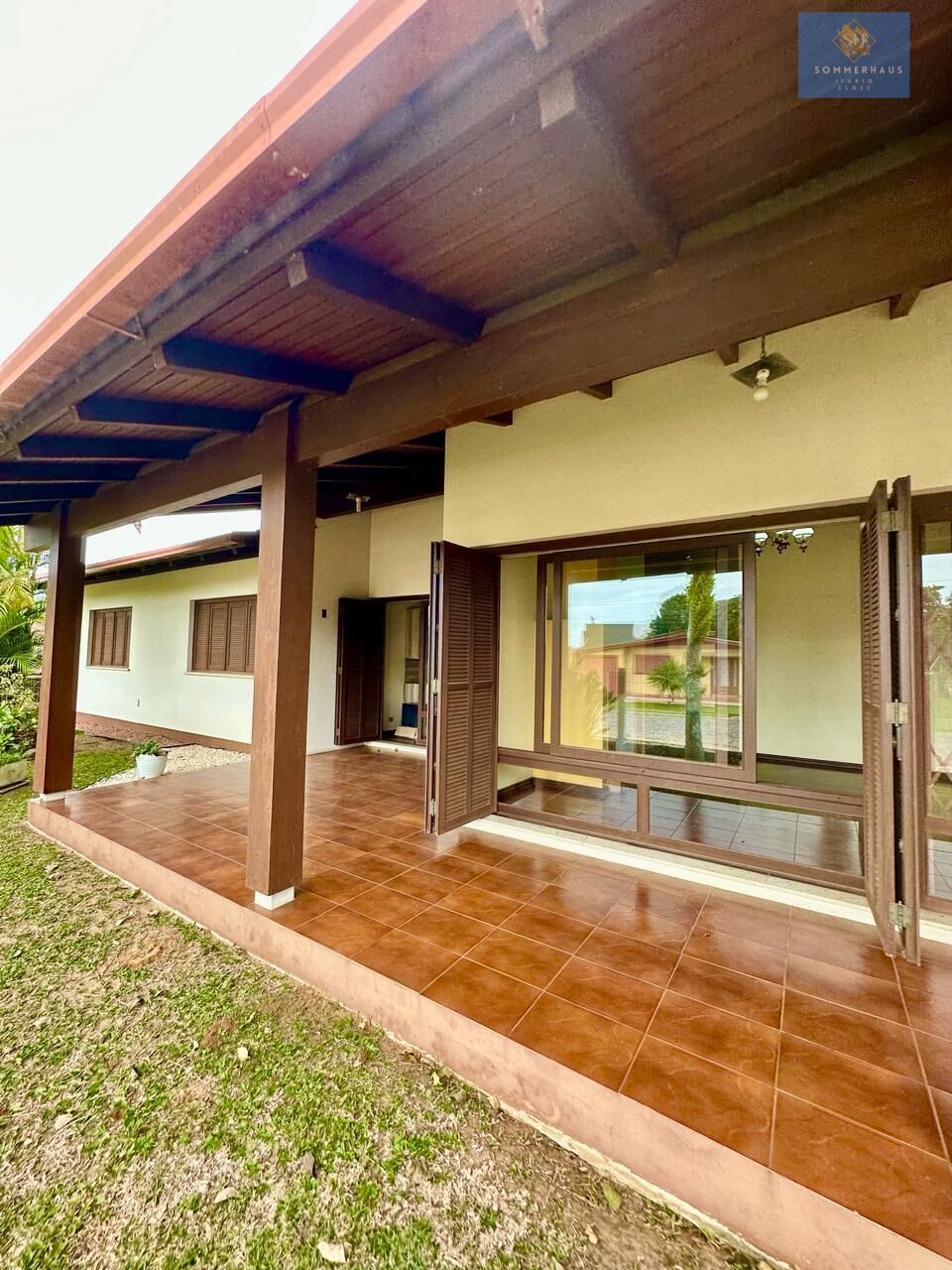 Casa à venda com 4 quartos, 230m² - Foto 6