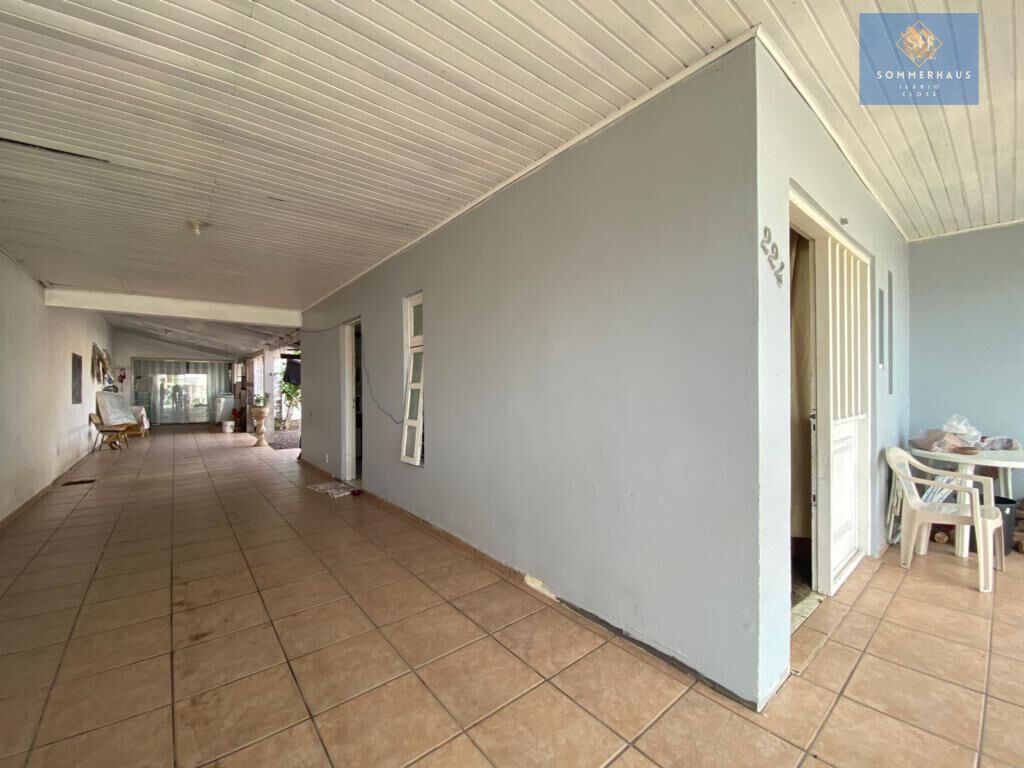 Casa à venda com 4 quartos, 450m² - Foto 4