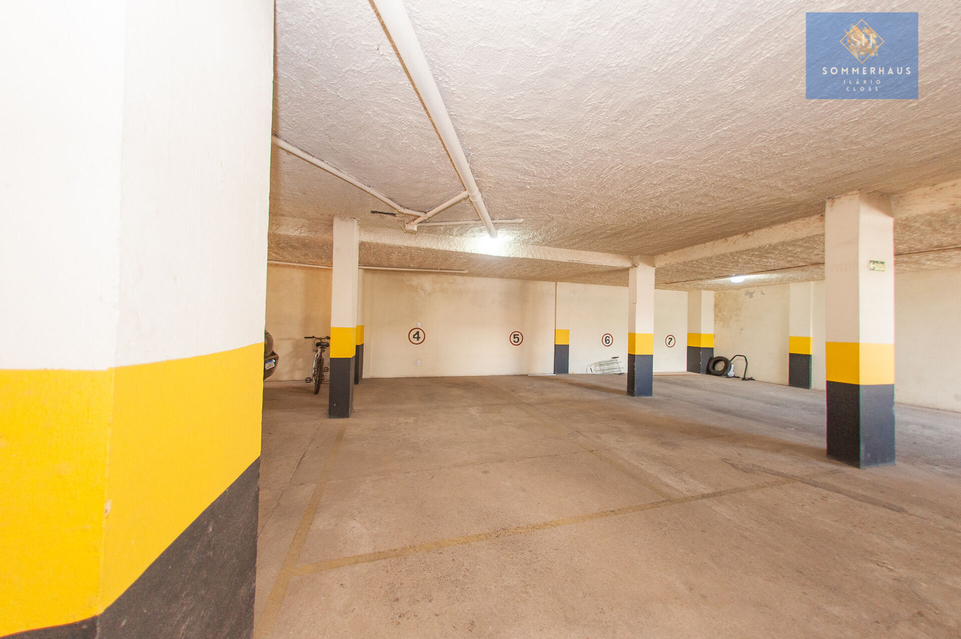 Apartamento à venda com 1 quarto, 42m² - Foto 17