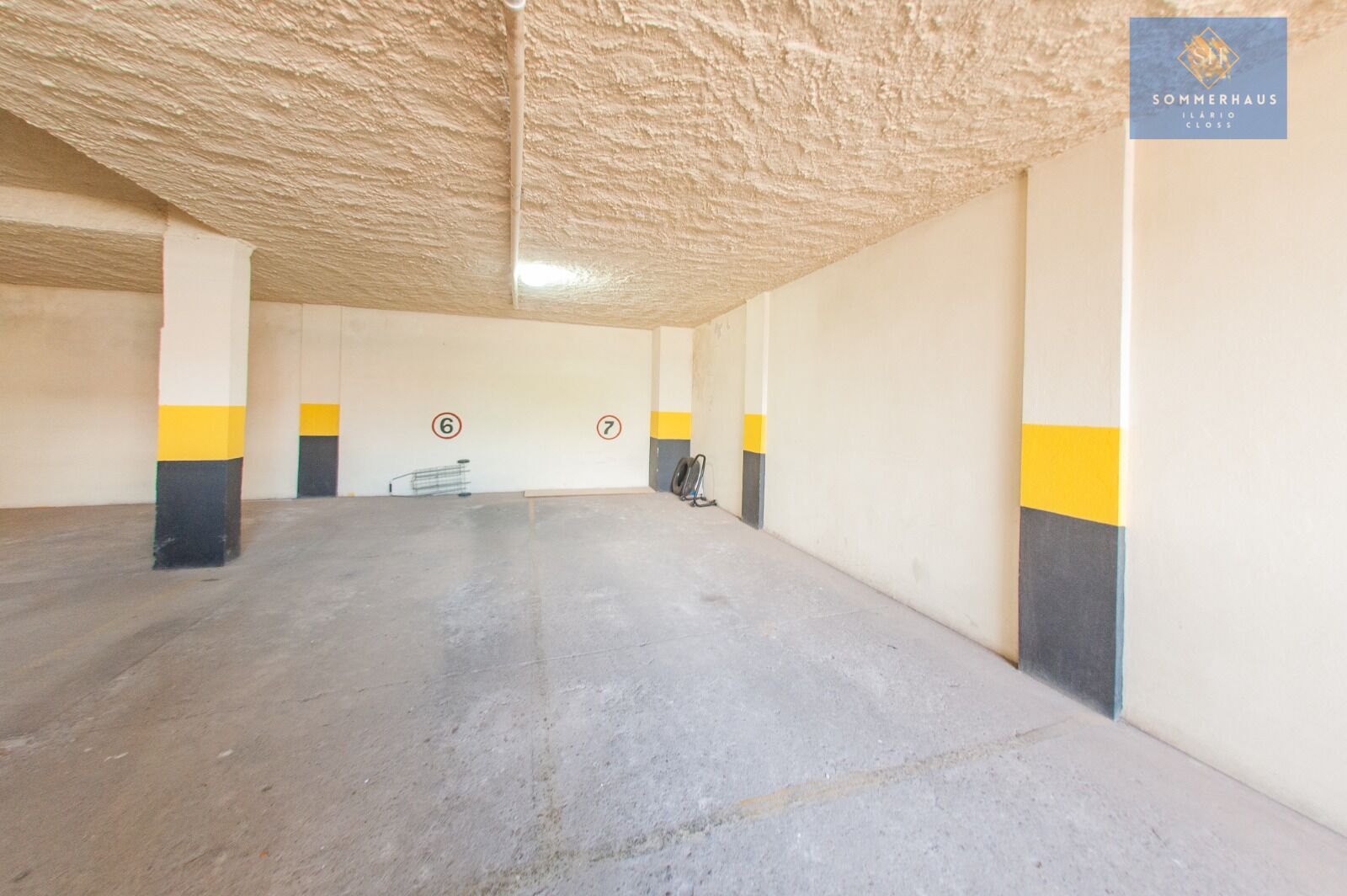 Apartamento à venda com 1 quarto, 42m² - Foto 19